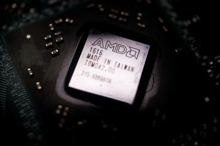 tagreuters.com2025binary_LYNXNPEL3A0EF-VIEWIMAGE