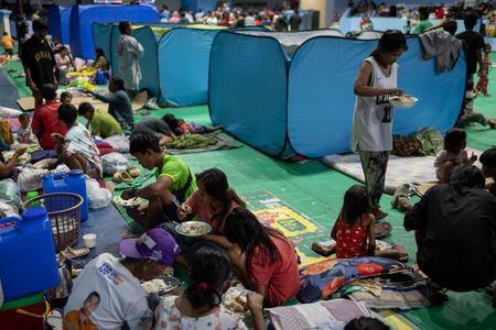 tagreuters.com2025binary_LYNXMPELA901O-VIEWIMAGE