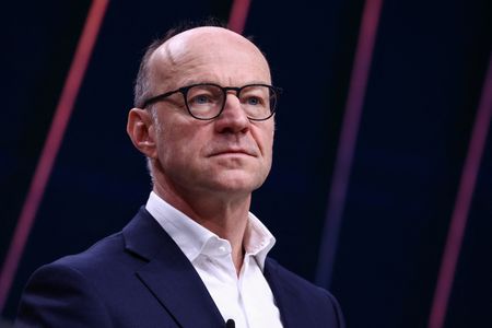 tagreuters.com2025binary_LYNXMPEL9T0E3-VIEWIMAGE