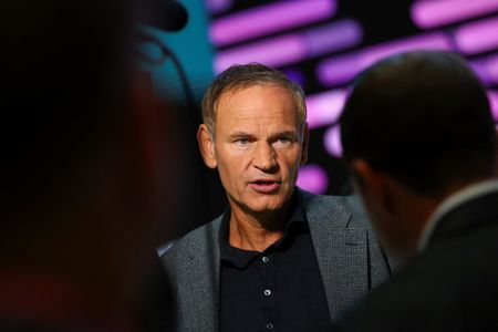 tagreuters.com2025binary_LYNXMPEL9T0E4-VIEWIMAGE