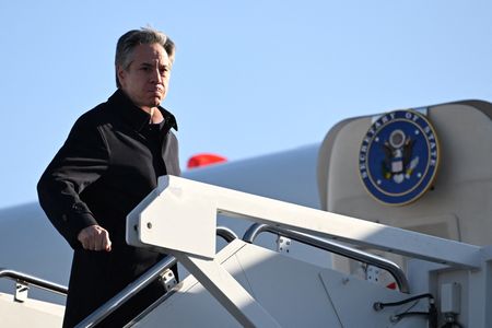 tagreuters.com2024binary_LYNXNPEK2A0L0-VIEWIMAGE