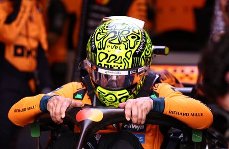 tagreuters.com2025binary_LYNXMPELA7083-VIEWIMAGE