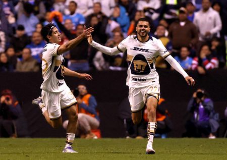 tagreuters.com2025binary_LYNXMPELA8027-VIEWIMAGE