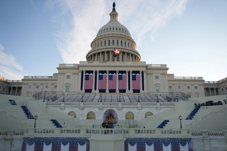 tagreuters.com2025binary_LYNXNPEL0J0MW-VIEWIMAGE