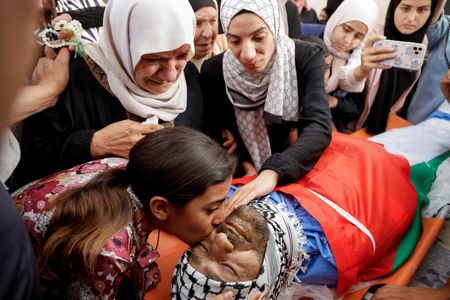 tagreuters.com2023binary_LYNXMPEJ5J0SB-VIEWIMAGE