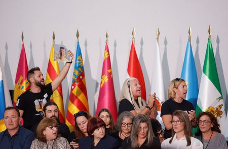 tagreuters.com2025binary_LYNXMPEL9T0CH-VIEWIMAGE