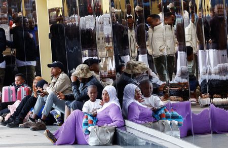 tagreuters.com2024binary_LYNXMPEK8A0AP-VIEWIMAGE