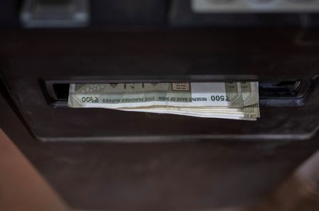 tagreuters.com2025binary_LYNXMPELAN01F-VIEWIMAGE