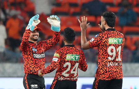 tagreuters.com2025binary_LYNXMPEL4503S-VIEWIMAGE