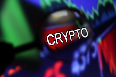 tagreuters.com2025binary_LYNXNPEL0K096-VIEWIMAGE