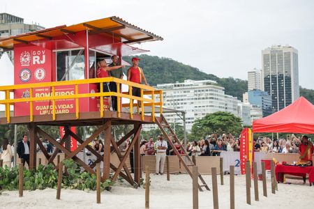 tagreuters.com2025binary_LYNXMPELA300F-VIEWIMAGE