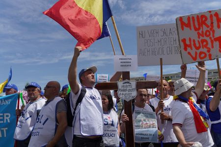 tagreuters.com2023binary_LYNXMPEJ580MJ-VIEWIMAGE