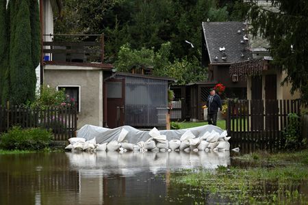 tagreuters.com2024binary_LYNXMPEK8D083-VIEWIMAGE