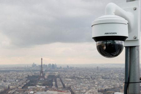 tagreuters.com2025binary_LYNXMPEL14021-VIEWIMAGE