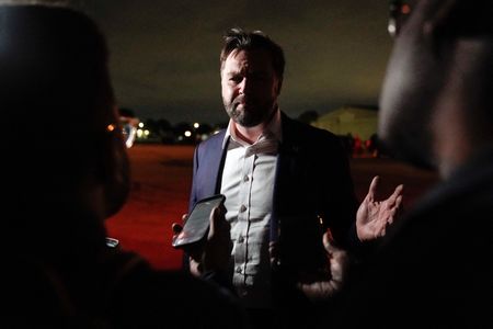 tagreuters.com2025binary_LYNXMPEL9T142-VIEWIMAGE