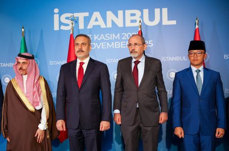 tagreuters.com2025binary_LYNXMPELA20KM-VIEWIMAGE