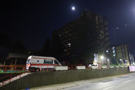 tagreuters.com2025binary_LYNXMPELA402F-VIEWIMAGE