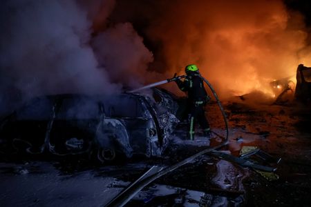 tagreuters.com2025binary_LYNXMPELAI027-VIEWIMAGE