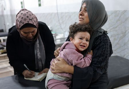 tagreuters.com2025binary_LYNXMPELAL0BX-VIEWIMAGE