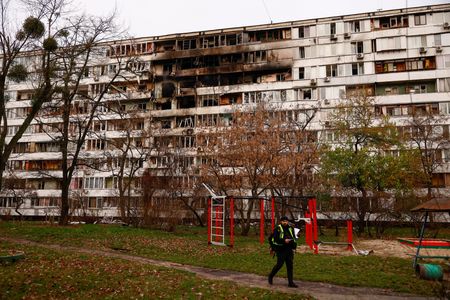 tagreuters.com2025binary_LYNXMPELAO0CK-VIEWIMAGE